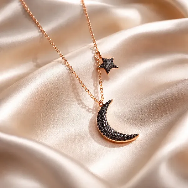 Κολιέ Celestial Midnight Moon & Star – Ανοξείδωτο Ατσάλι