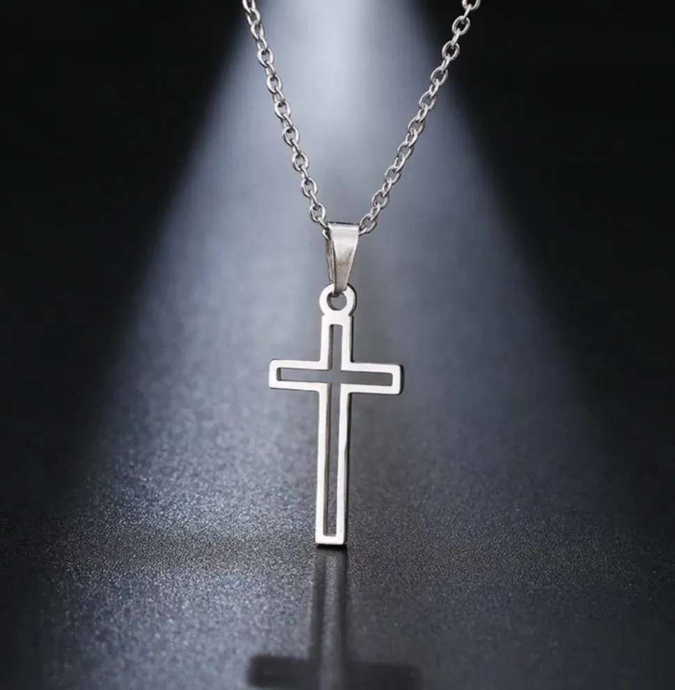 Κολιέ Geometric Faith Cross – Ανοξείδωτο Ατσάλι