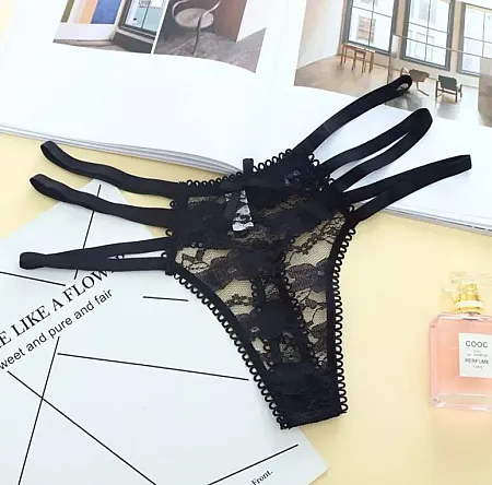 Sexy string μαύρο.