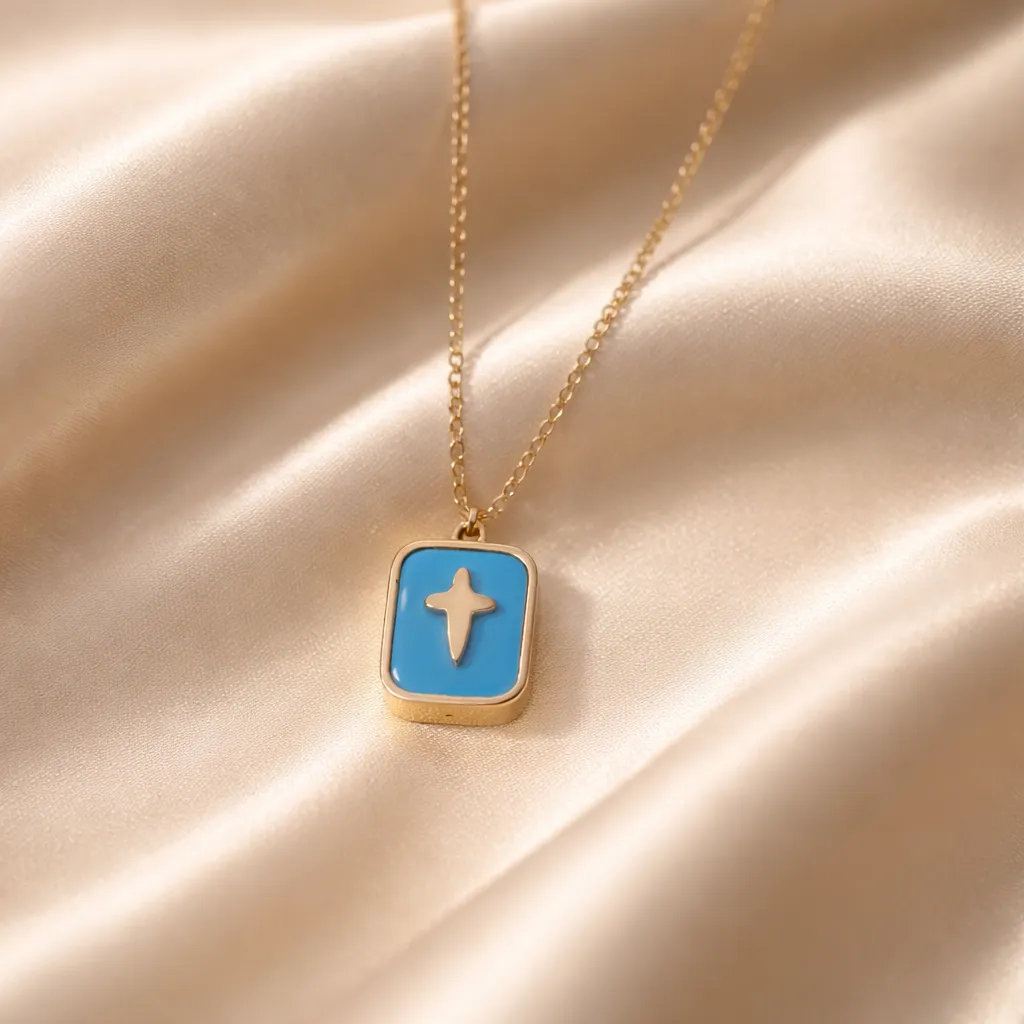 Κολιέ Azure Faith Medallion – Ανοξείδωτο Ατσάλι