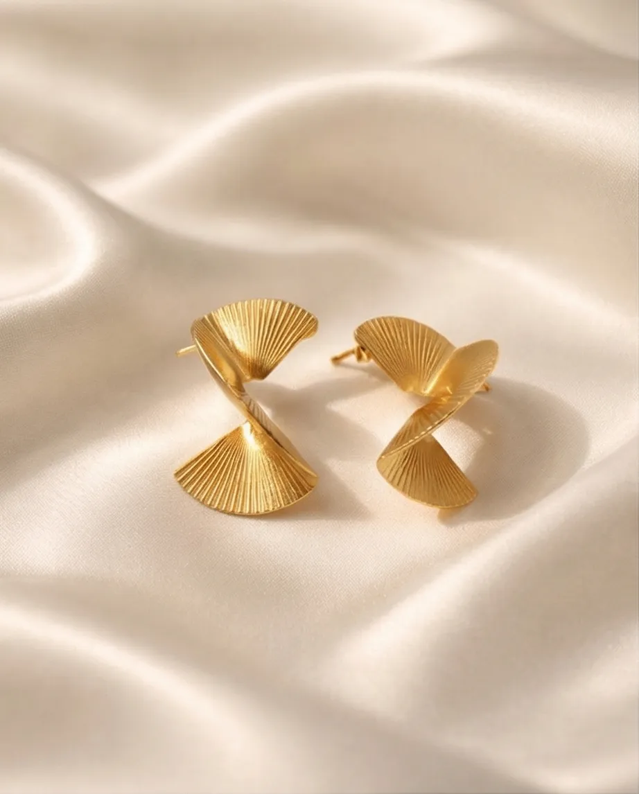 Σκουλαρίκια Gold Ribbed Wave