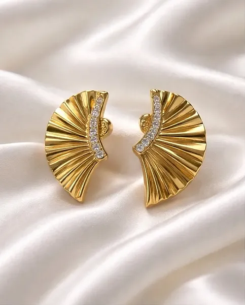 Σκουλαρίκια Golden Wings – Από Ανοξείδωτο Ατσάλι & Ζιργκόν