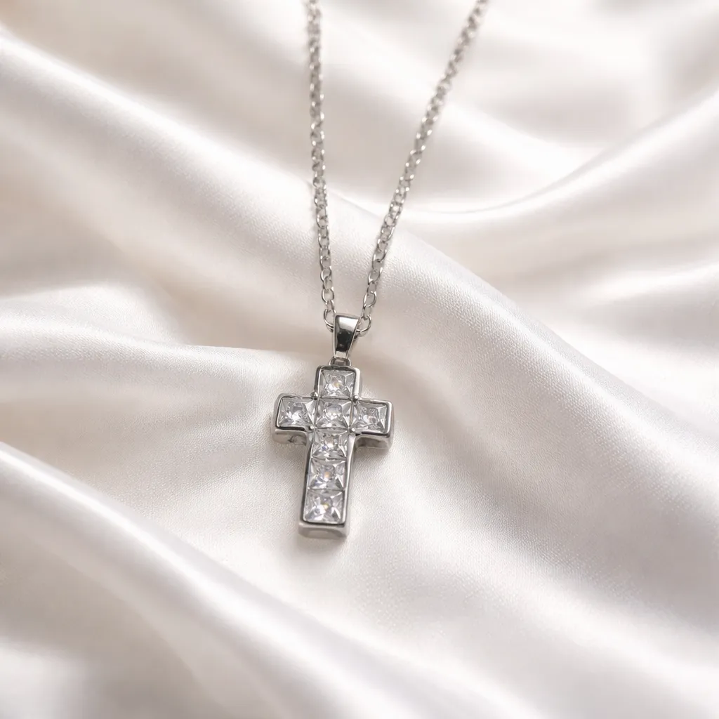 Κολιέ Starlight Cross – Ανοξείδωτο Ατσάλι