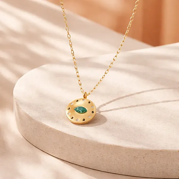 Κολιέ Mystic Emerald Eye Disc – Ανοξείδωτο Ατσάλι