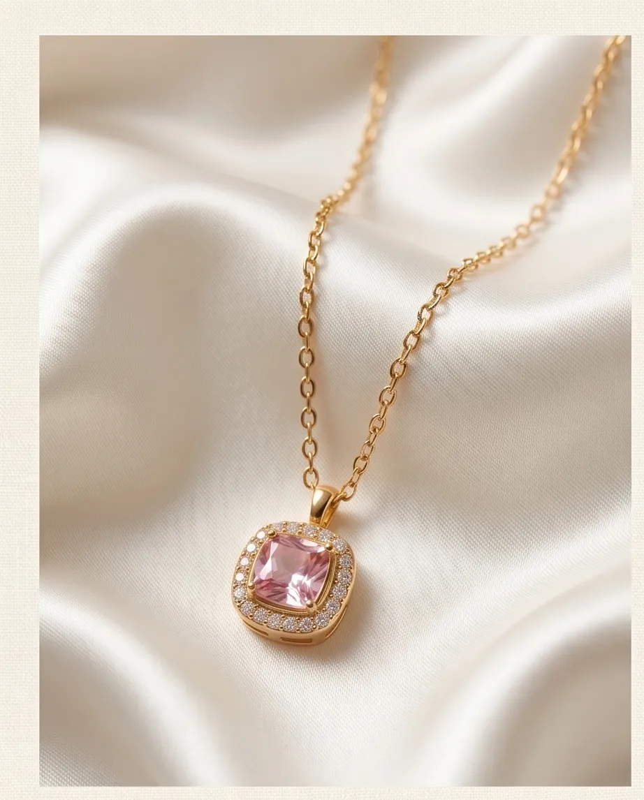 Κολιέ Blush Cushion Halo – Ανοξείδωτο Ατσάλι