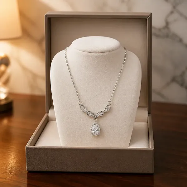 Κολιέ Royal Tear Silver – Ανοξείδωτο Ατσάλι