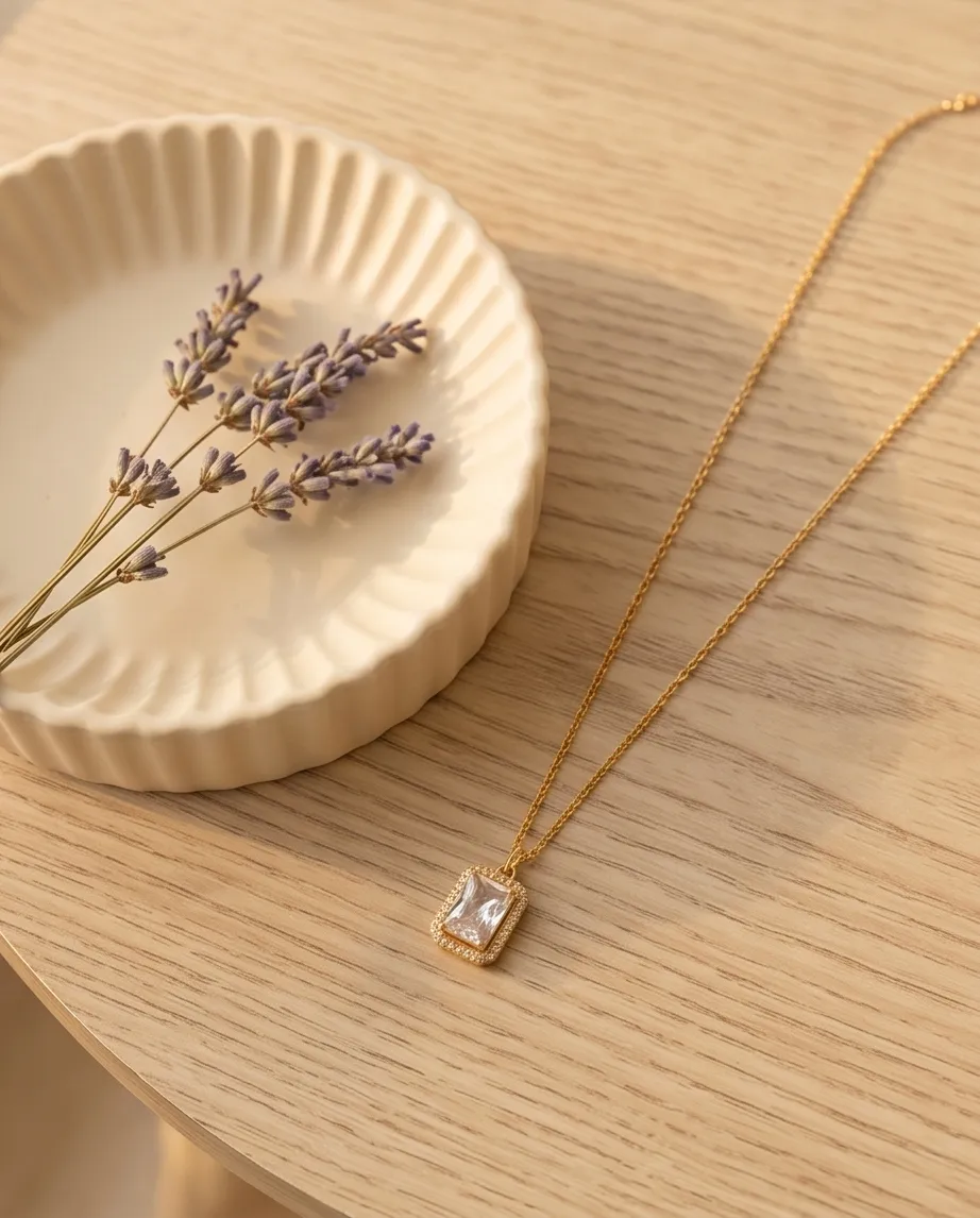 Κολιέ Radiant Emerald-Cut – Ανοξείδωτο Ατσάλι