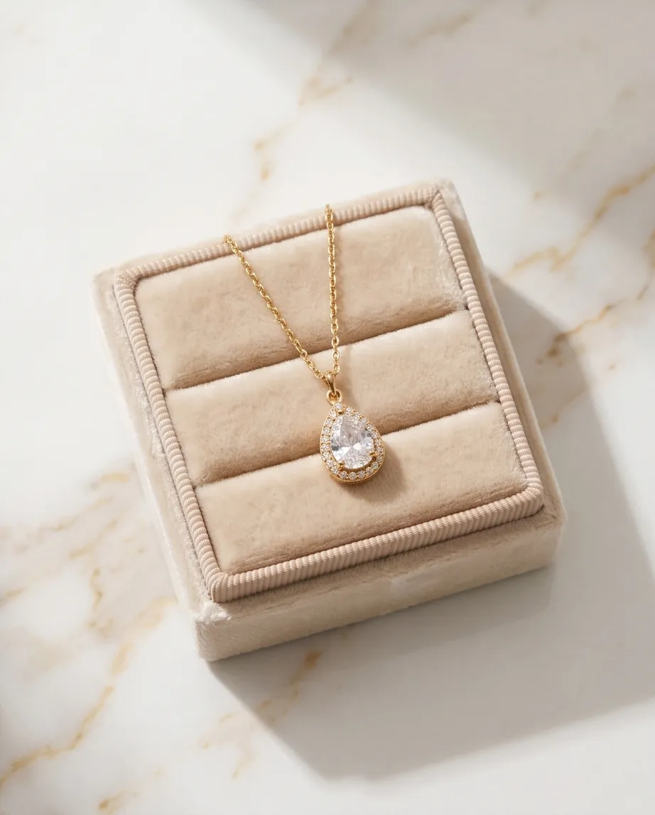 Κολιέ Radiant Pear-Cut – Ανοξείδωτο Ατσάλι