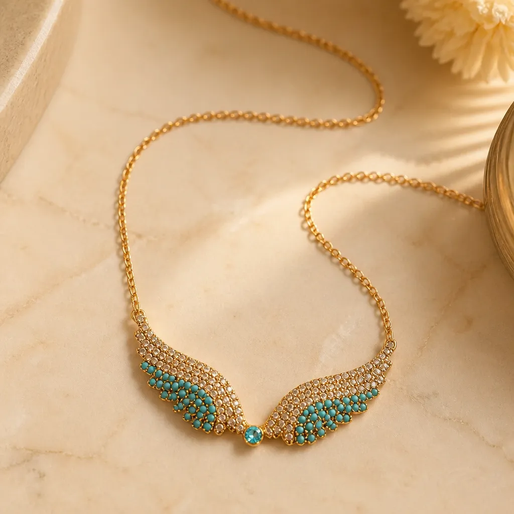 Κολιέ Radiant Gold Angel Wings – Ανοξείδωτο Ατσάλι