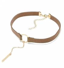 Trendy fashionable choker.