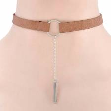 Trendy fashionable choker.